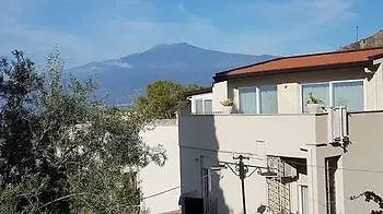 Badia Vecchia Apartment Taormina